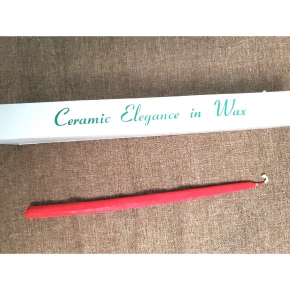 12 Vintage Patrician Tiny Tapers 10" Candles Red Hand Dipped Unburned USA - Picture 2 of 3